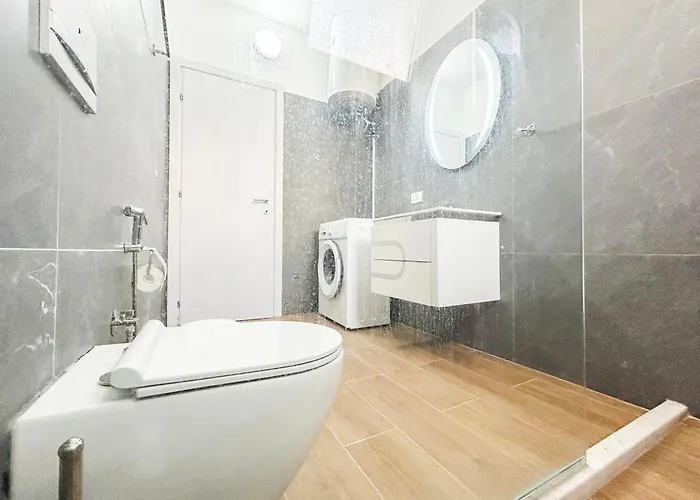 アパート 1 Bedroom 725 *