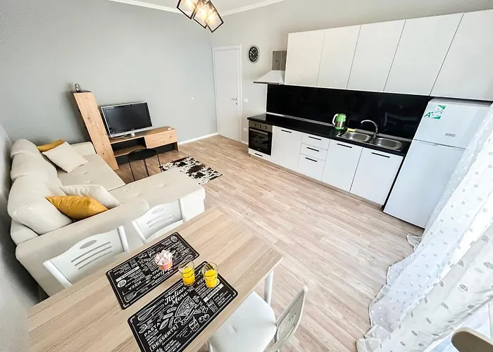 1 Bedroom 725 アパート