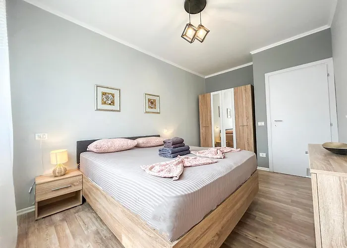 アパート 1 Bedroom 725