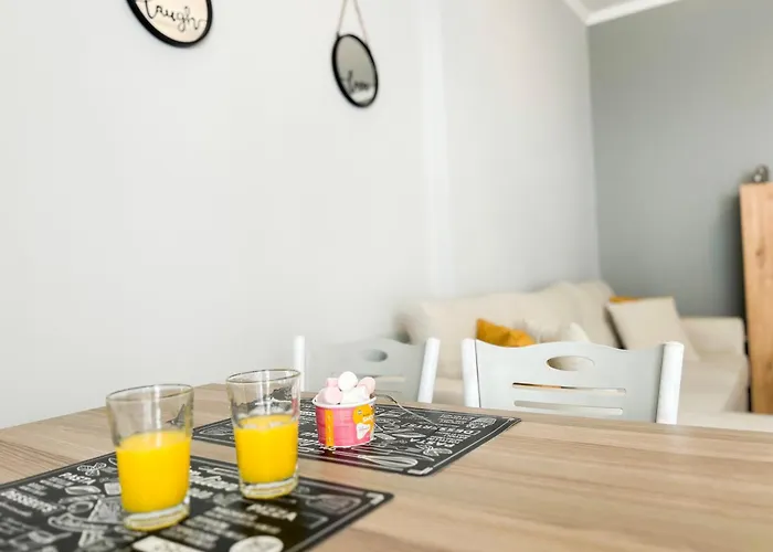 1 Bedroom 725 アパート *