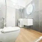Appartement 1 Bedroom 725 *