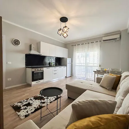 1 Bedroom 725 * Durrës